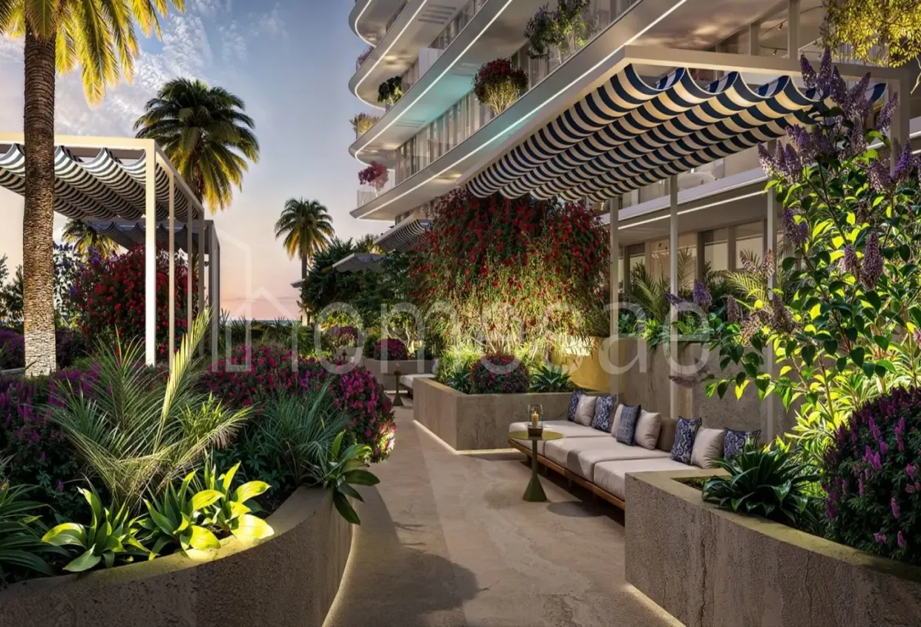 Beachside Living|Luxury Amenities|Smart Investment