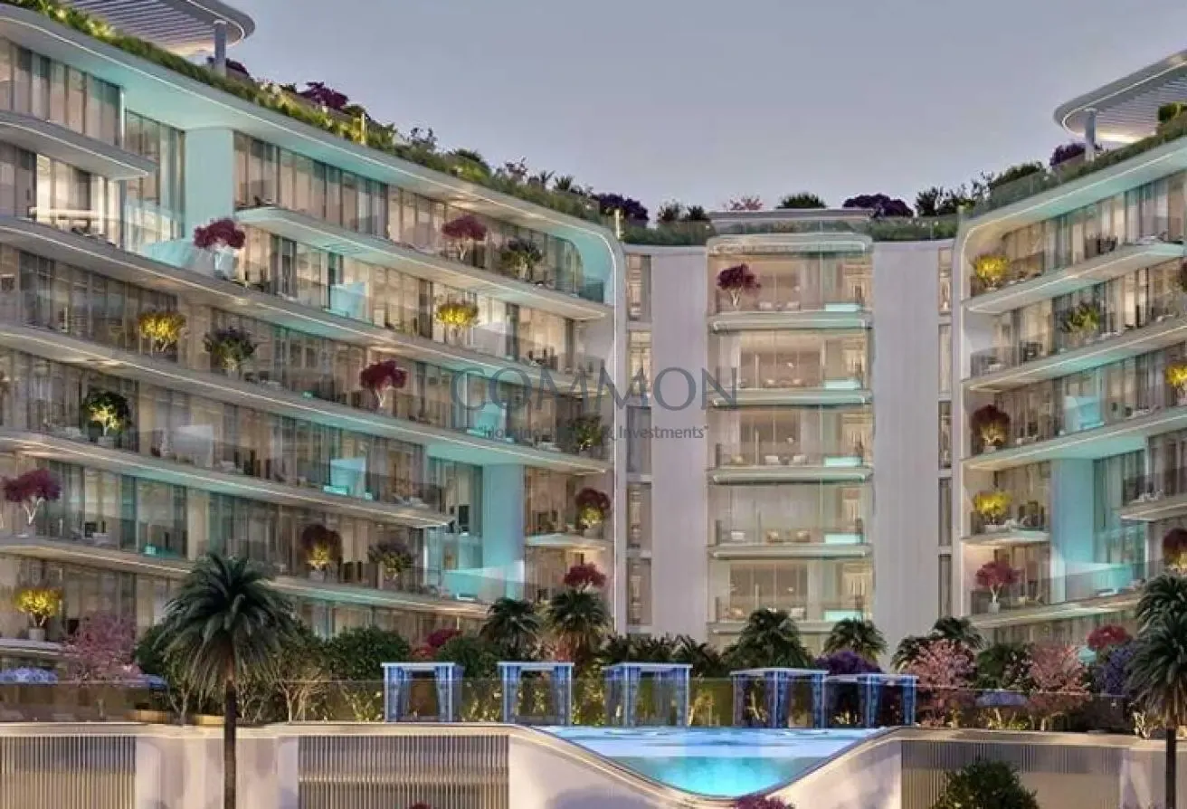 Ultra Luxury Waterfront Living I High ROI