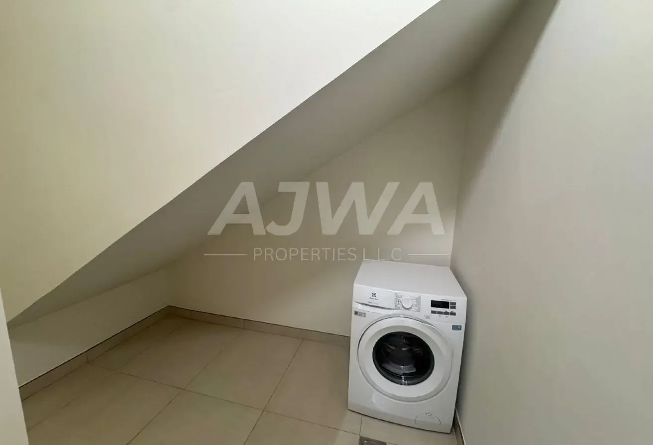 Brand New 4 Bed Townhouse in damac lagoon