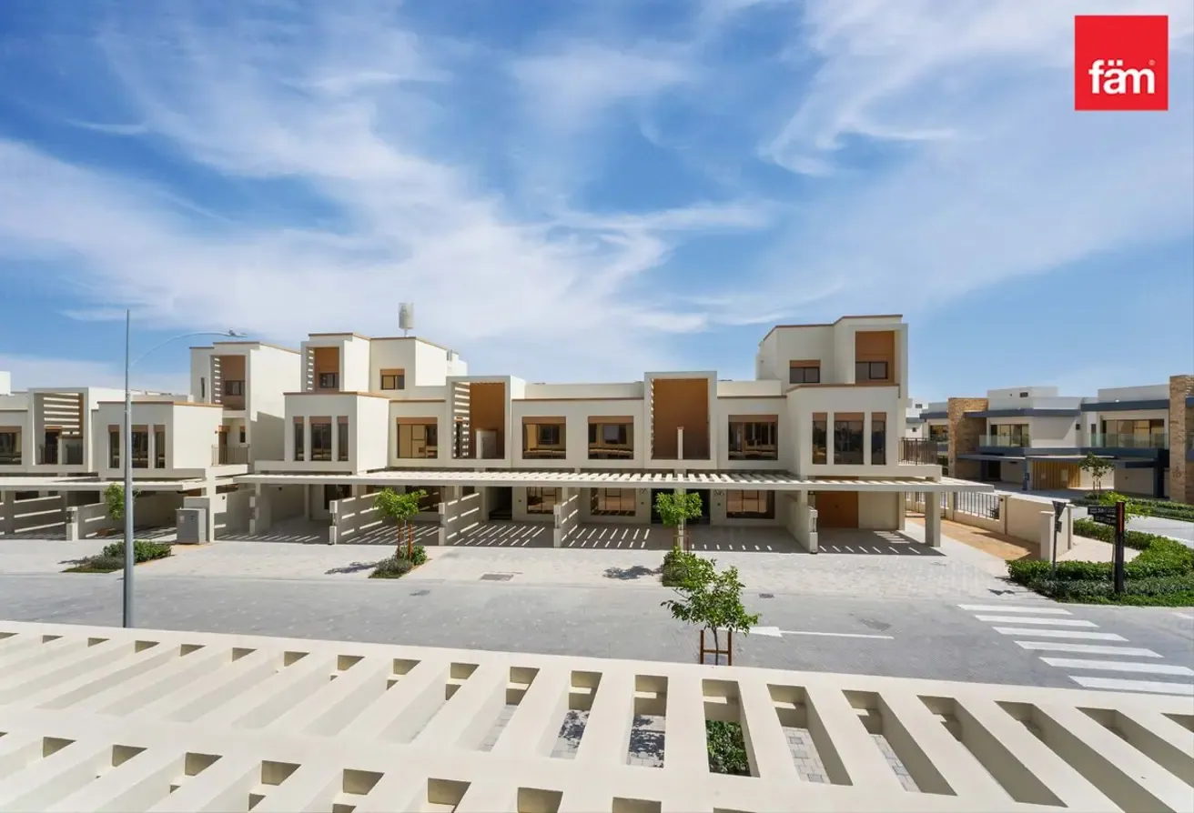 Prime Location | Single ROW | Best Deal