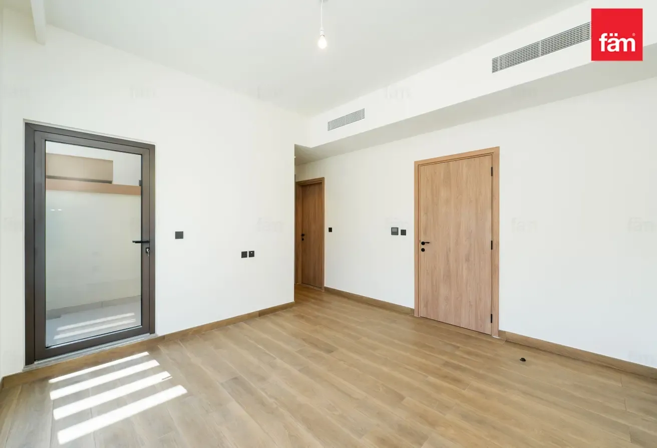 Prime Location | Single ROW | Best Deal
