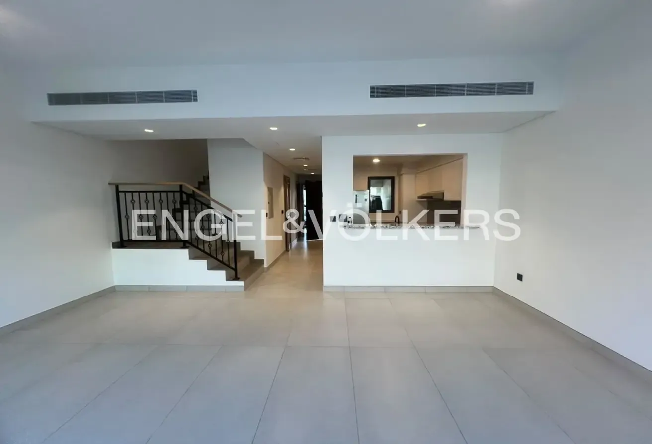 Brand New | Keys in Hand | Fitted Kitchen