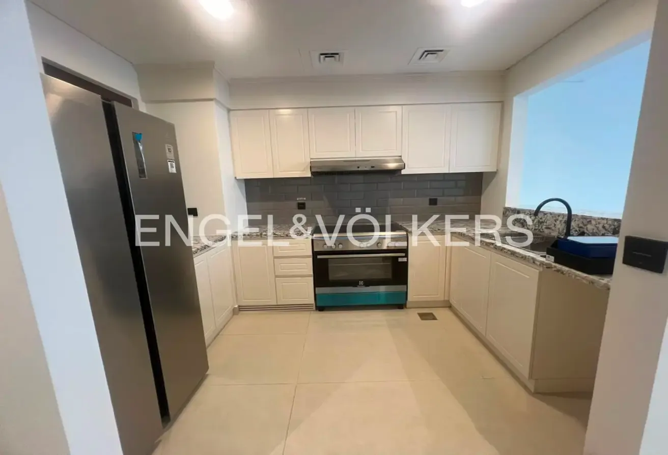 Brand New | Keys in Hand | Fitted Kitchen