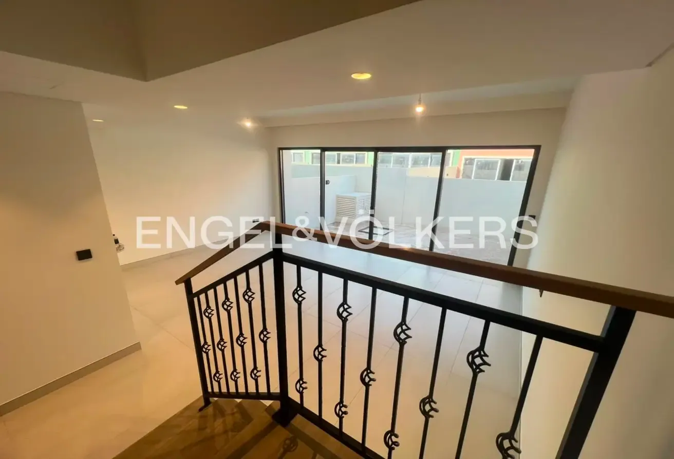 Brand New | Keys in Hand | Fitted Kitchen