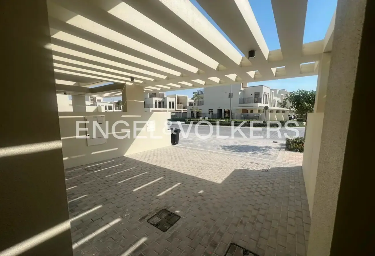Brand New | Keys in Hand | Fitted Kitchen