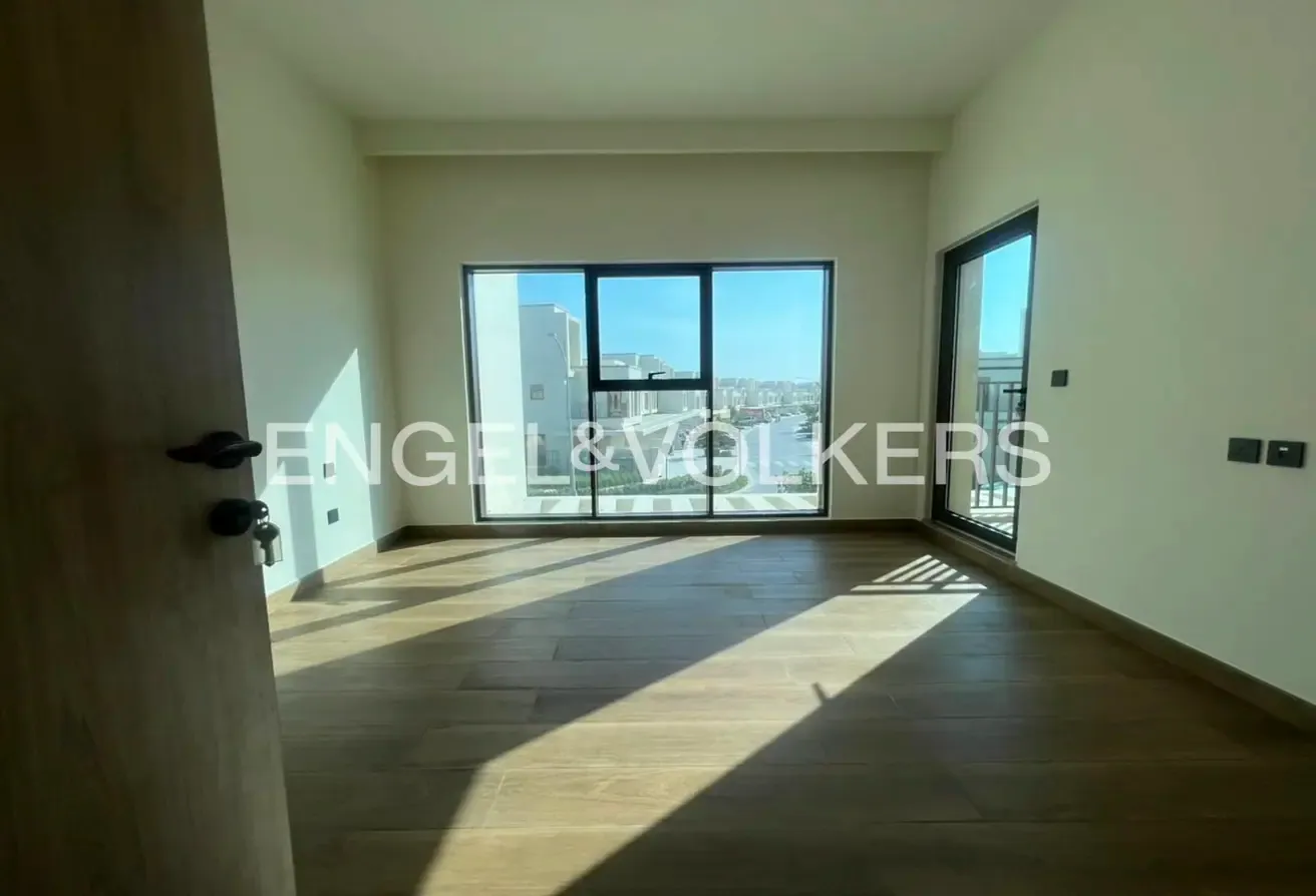 Brand New | Keys in Hand | Fitted Kitchen