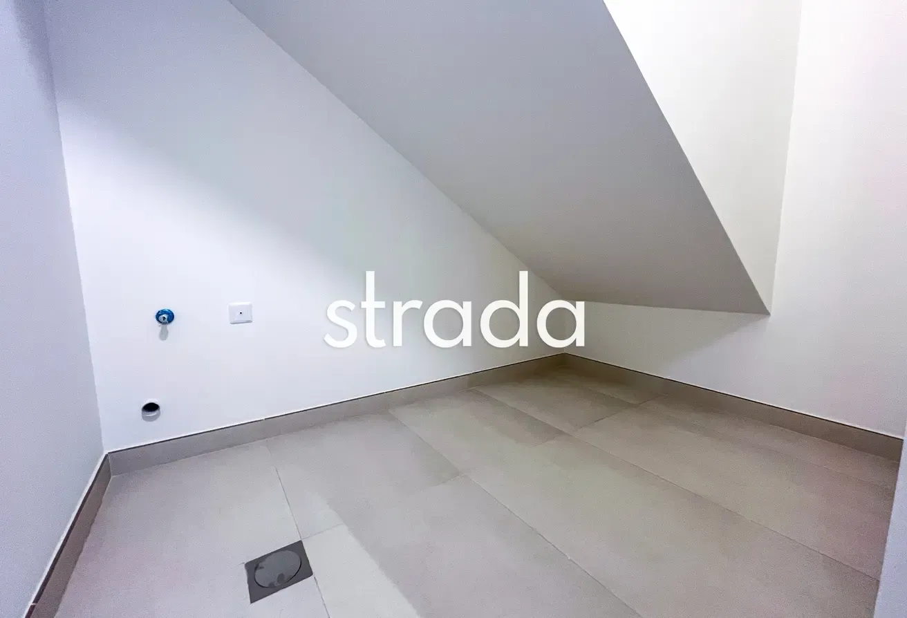Vastu Compliant | Great Price | Key Location