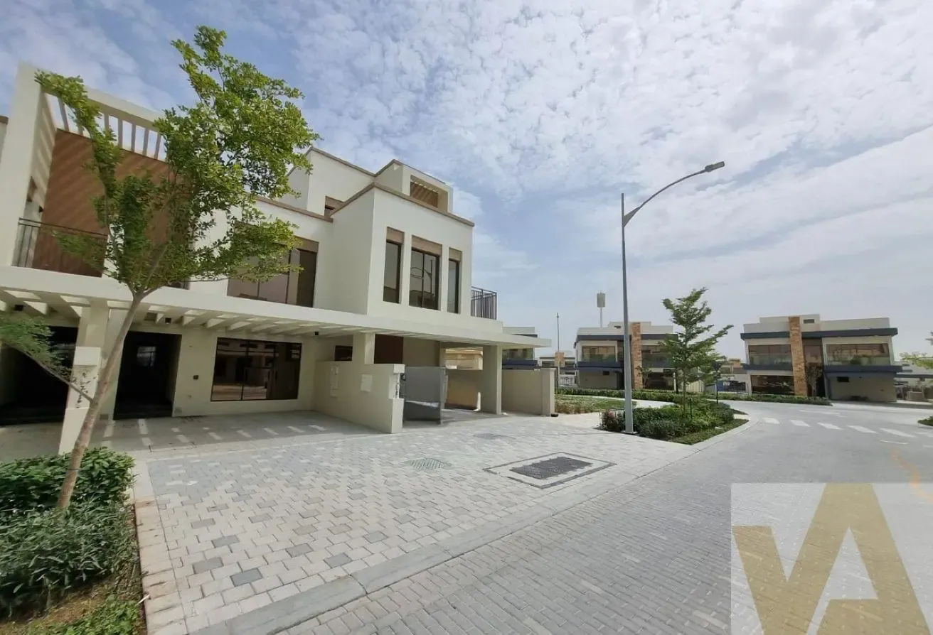 Next to Premium Villas | Single Row On the Lagoon