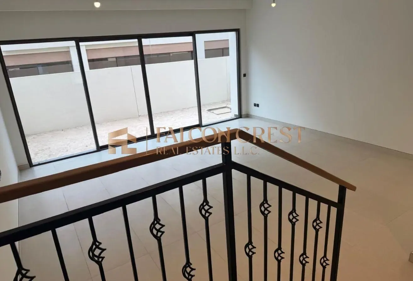 Single Row | Vastu Compliant | Ready