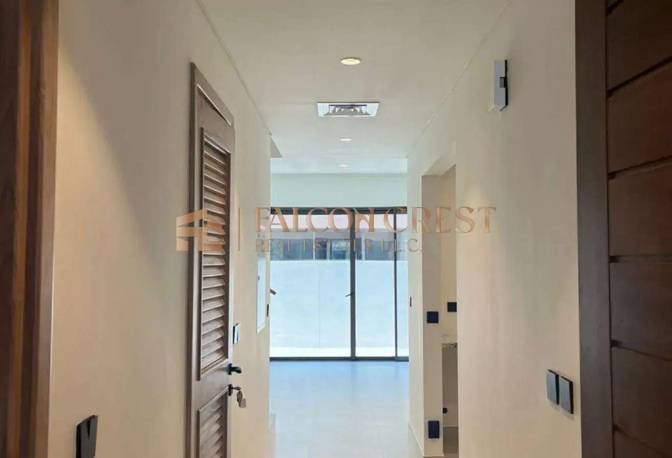 Single Row | Vastu Compliant | Ready