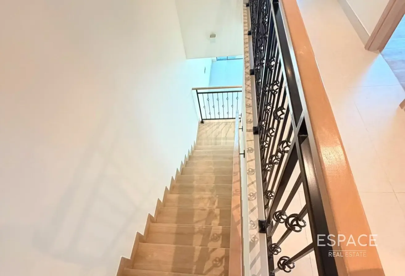 4-Bedroom|Private Garden|Spacious|Large Terrace
