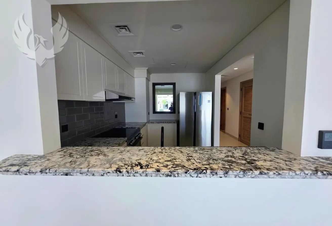 Brand new | Close to Lagoon | Community living