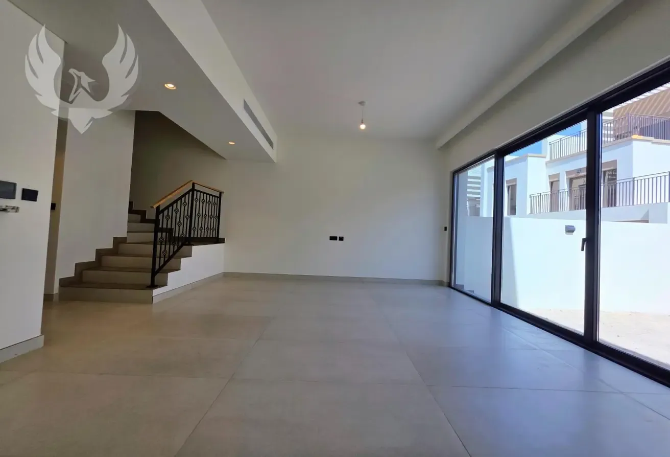 Brand new | Close to Lagoon | Community living