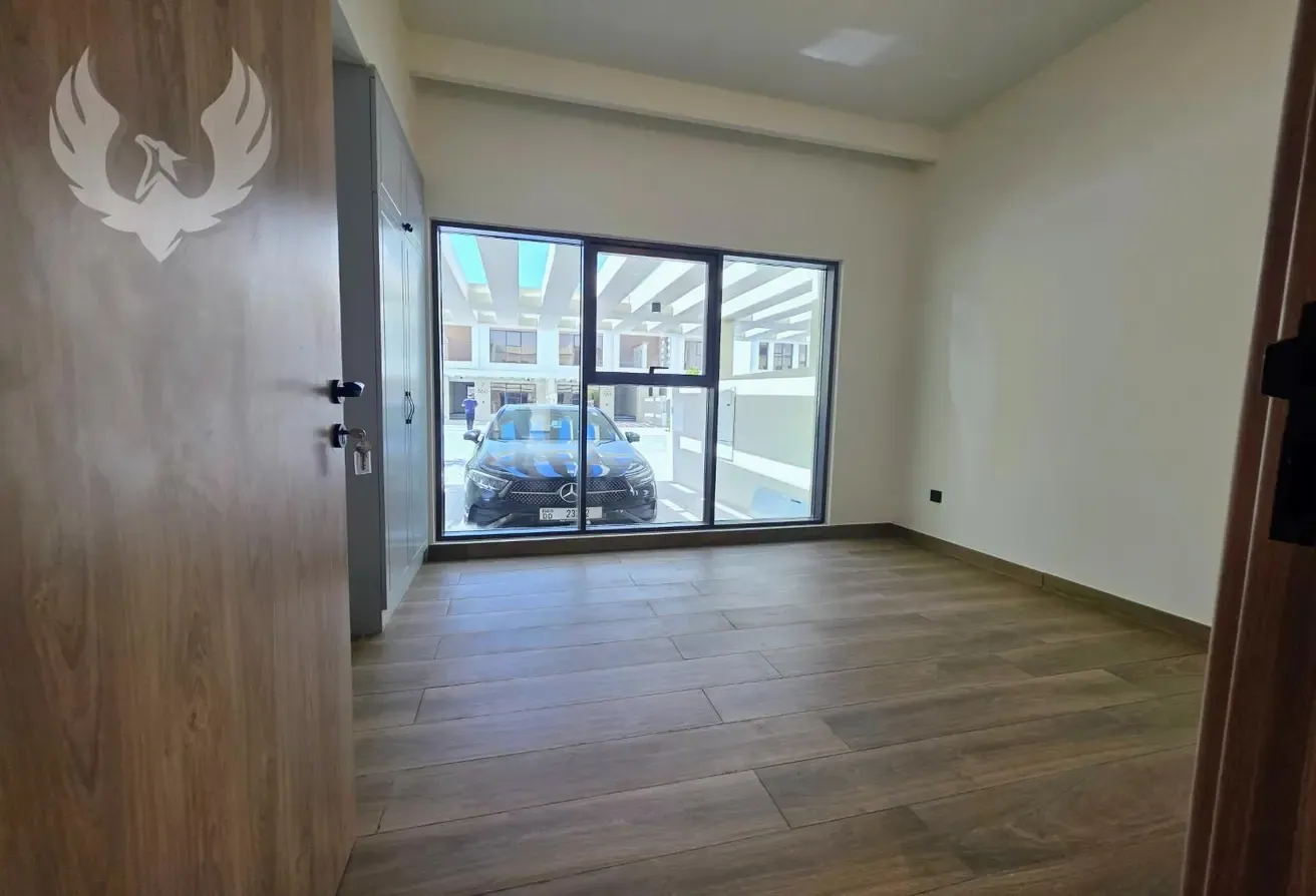 Brand new | Close to Lagoon | Community living