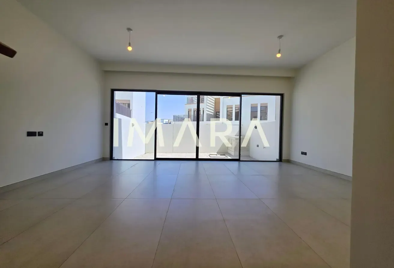 4BR | Handed Over | Genuine | G+1