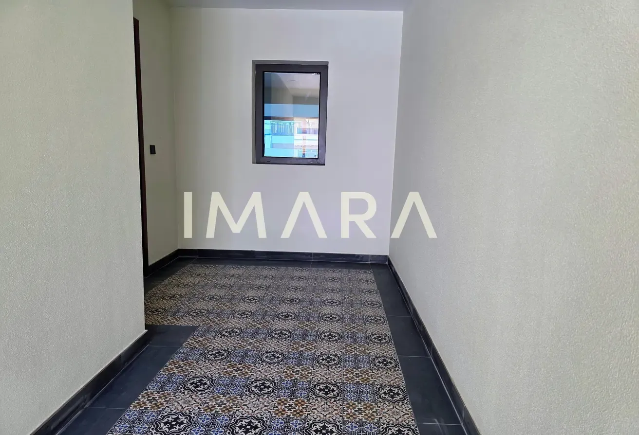 4BR | Handed Over | Genuine | G+1