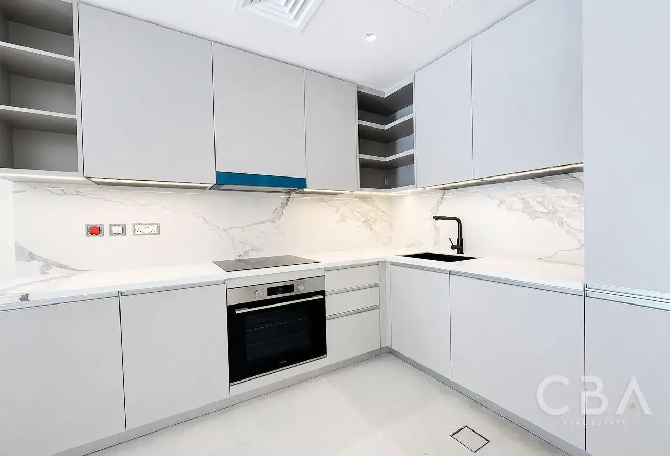 Elegant  | High Floor | Multiple Options
