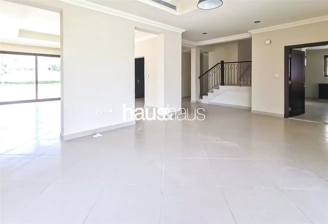 Large Plot | Close to Pool | Exclusive Community