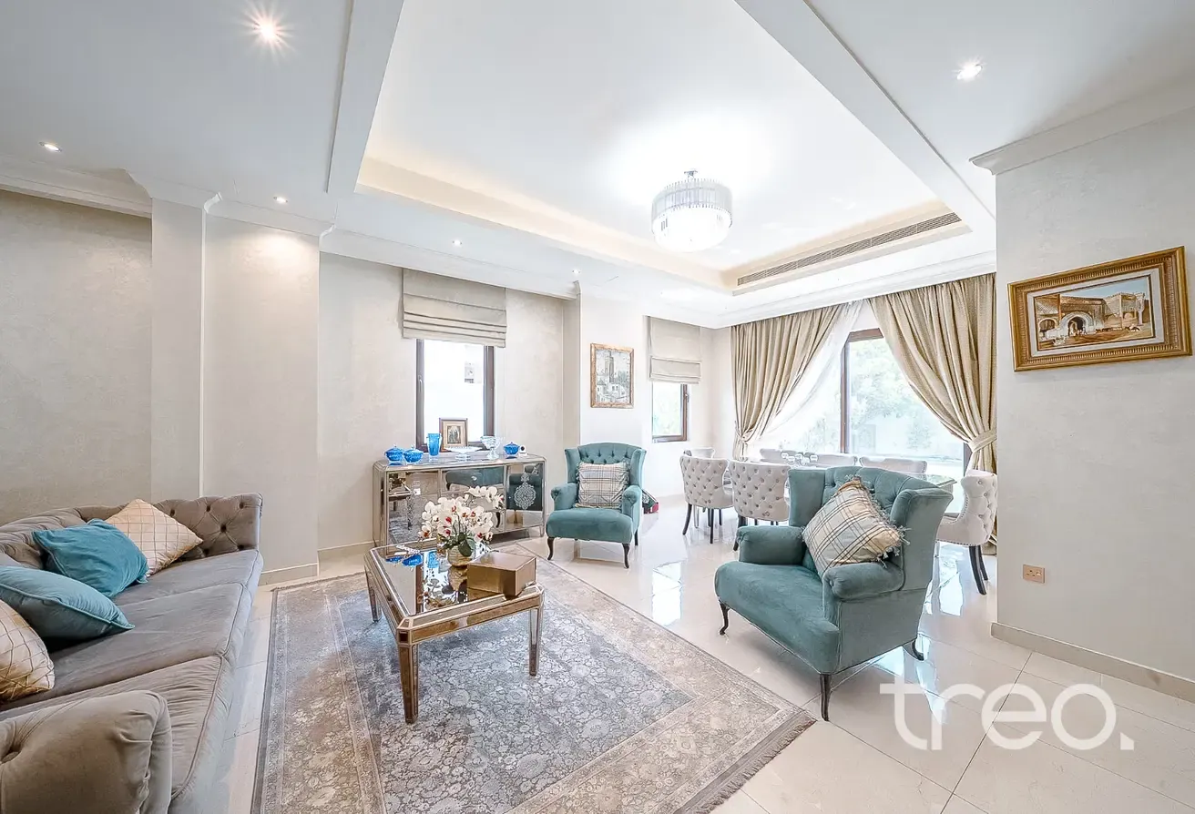 Move in Today | Extended | Internal and Quiet