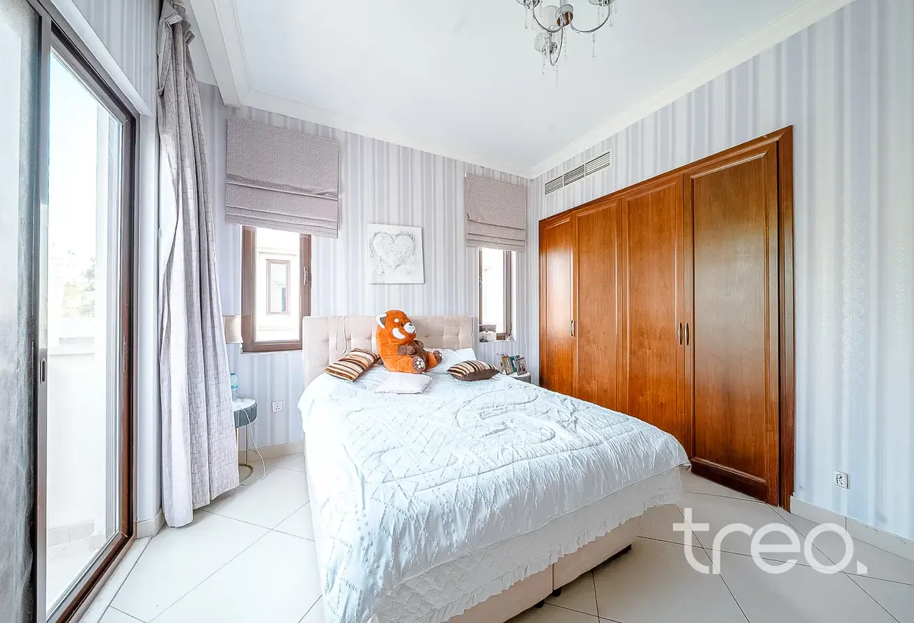 Move in Today | Extended | Internal and Quiet