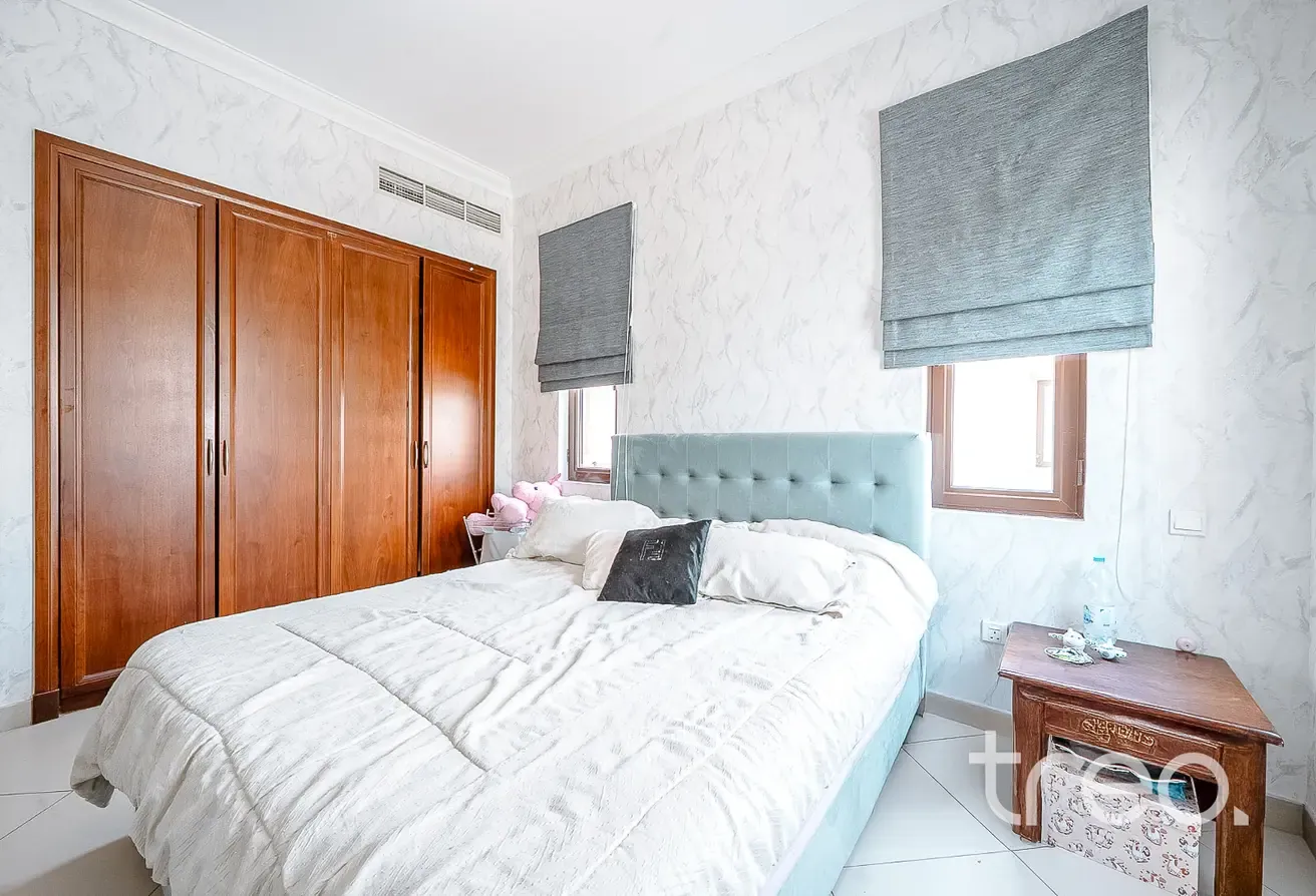 Move in Today | Extended | Internal and Quiet