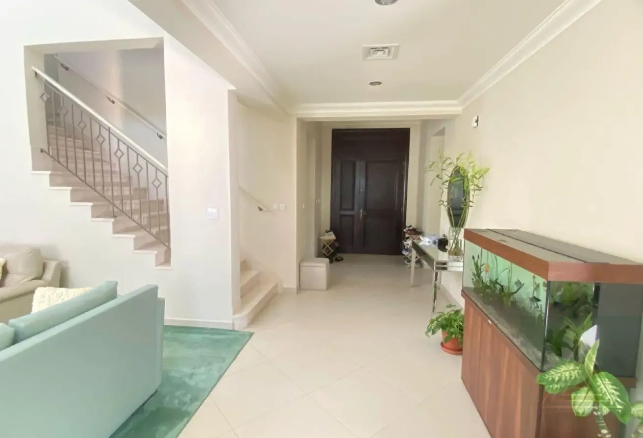 4BR Corner Villa | Large Plot | Well Maintained