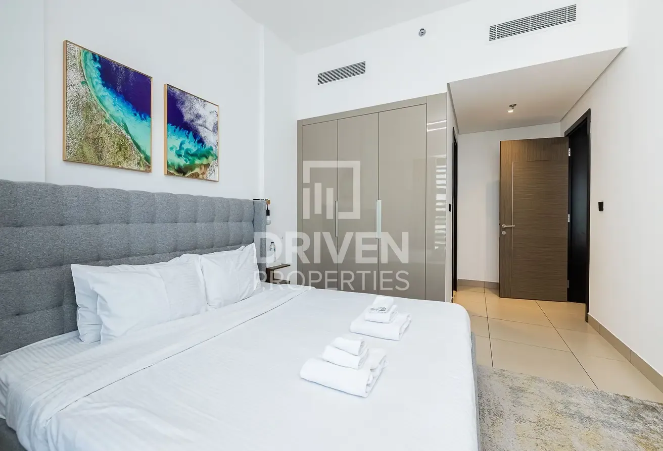 Investor Deal | Vacant on Transfer with Study Room