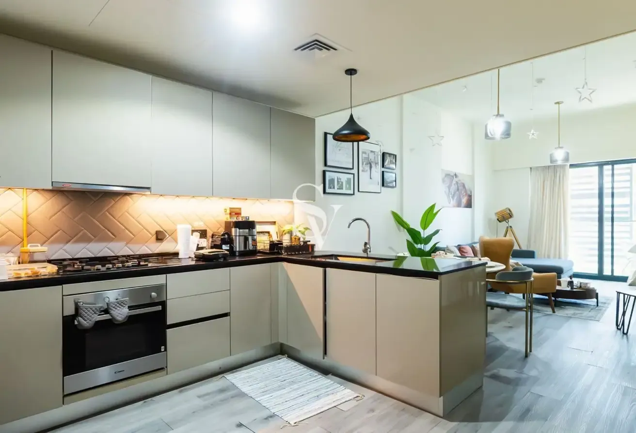 Furnished | VOT | Mid Floor | Marina View