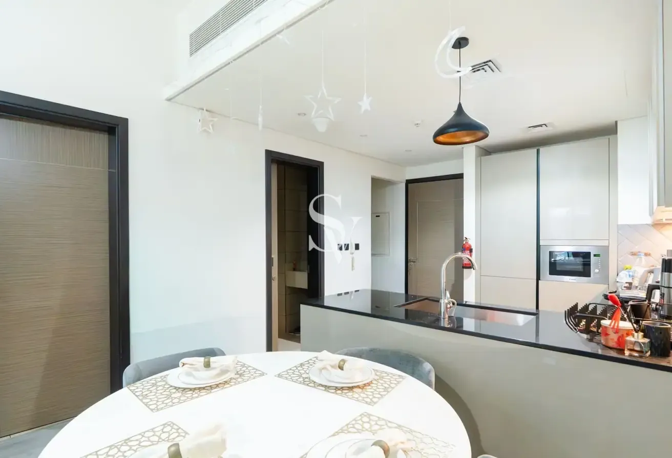 Furnished | VOT | Mid Floor | Marina View