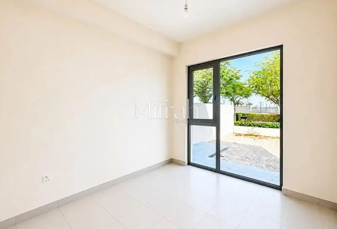 Elegant 4BR Villa | Spacious Layout | Negotiable