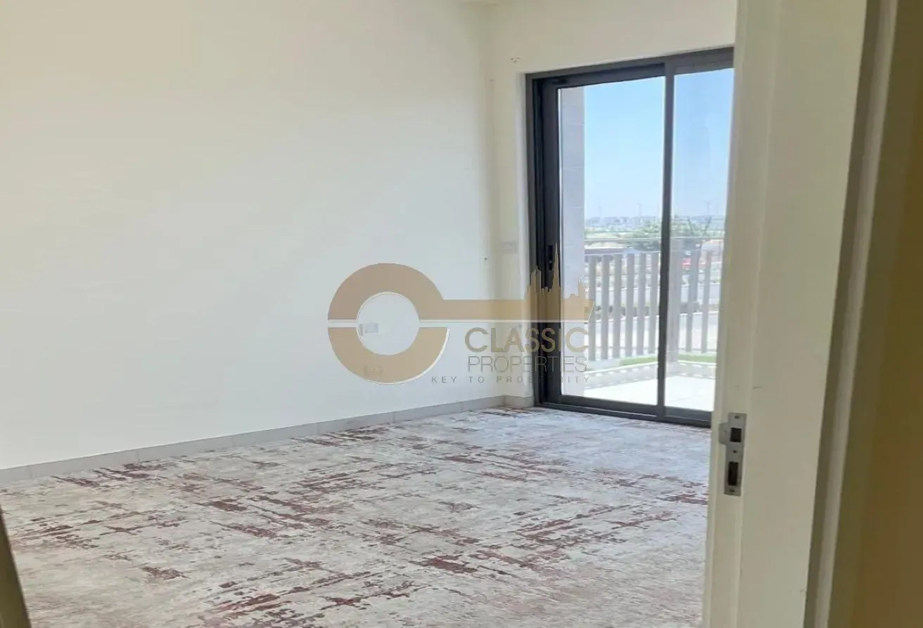 EXPANSIVE VILLA | MAID'S ROOM | SUPER CORNER UNIT