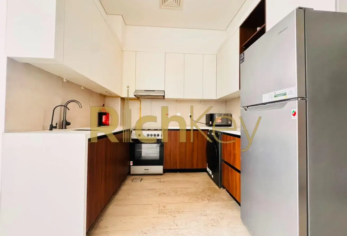 Well Maintained | Fitted Kitchen | Vacant & Ready