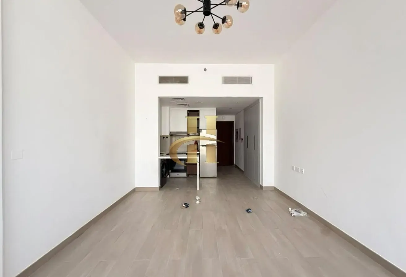 Elegant Studio | With Balcony | Luxurious Building