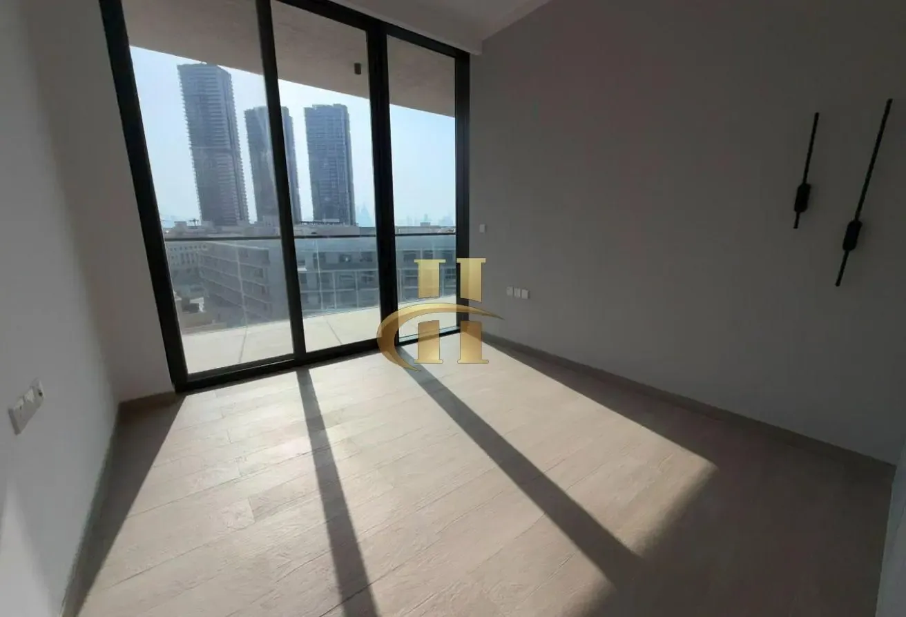 3 BHK | On high floor | Vacant