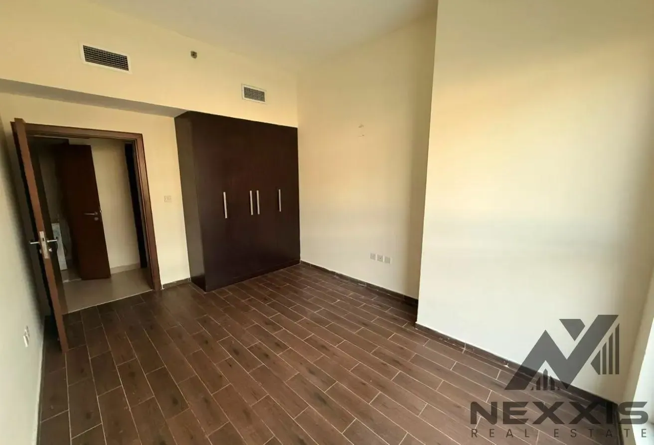 Spacious 2BR I 2 Balconies I Near Metro I Vacant