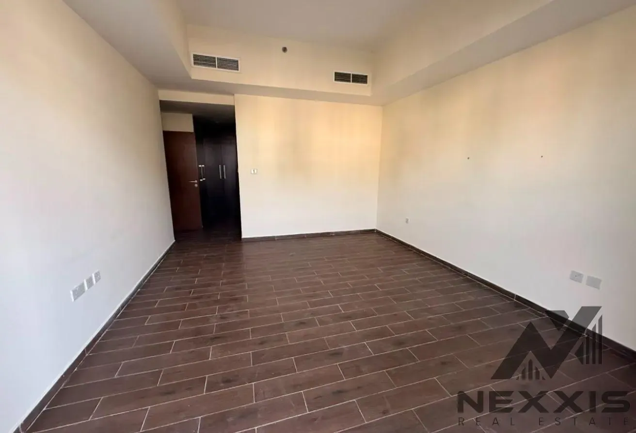 Spacious 2BR I 2 Balconies I Near Metro I Vacant