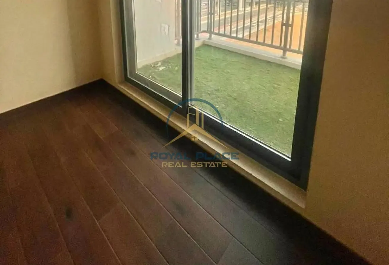 Chiller Free | Steps to Metro | Best Price 2BR