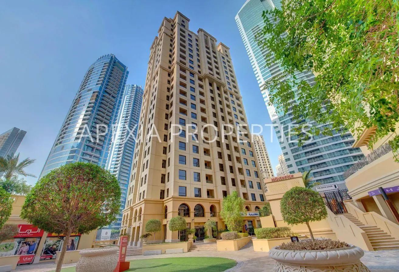 Deluxe 1BR Apartment | Jumeirah Beach Residences
