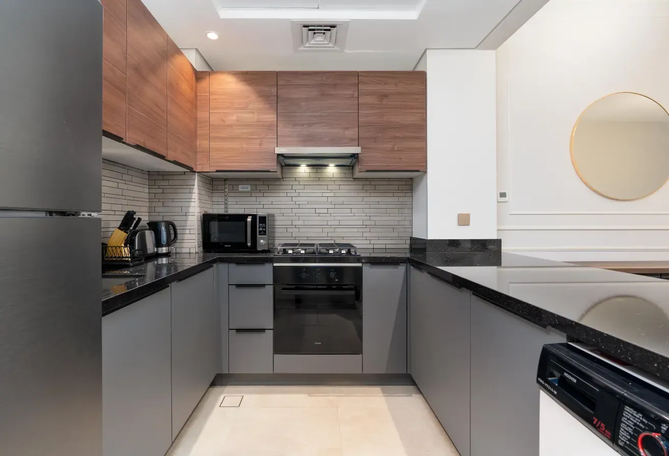 Elegant 1BR + Study | Fully Furnished | Inclusive