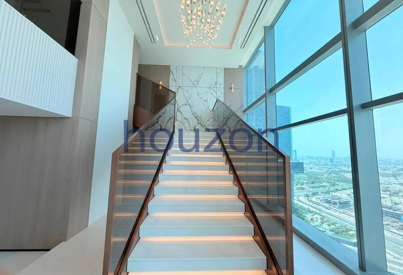 Modern Duplex 3BR+M/R Penthouse | Burj View