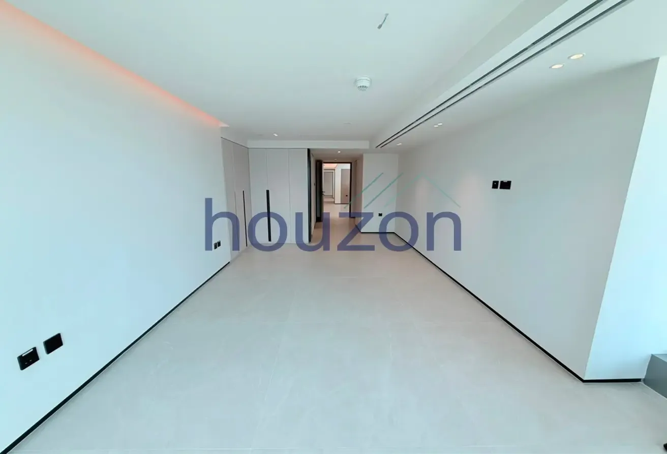 Modern Duplex 3BR+M/R Penthouse | Burj View