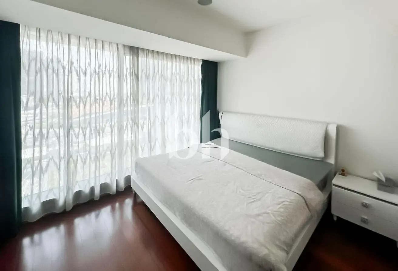 Spacious Duplex 2BR | Unfurnished | Frame View