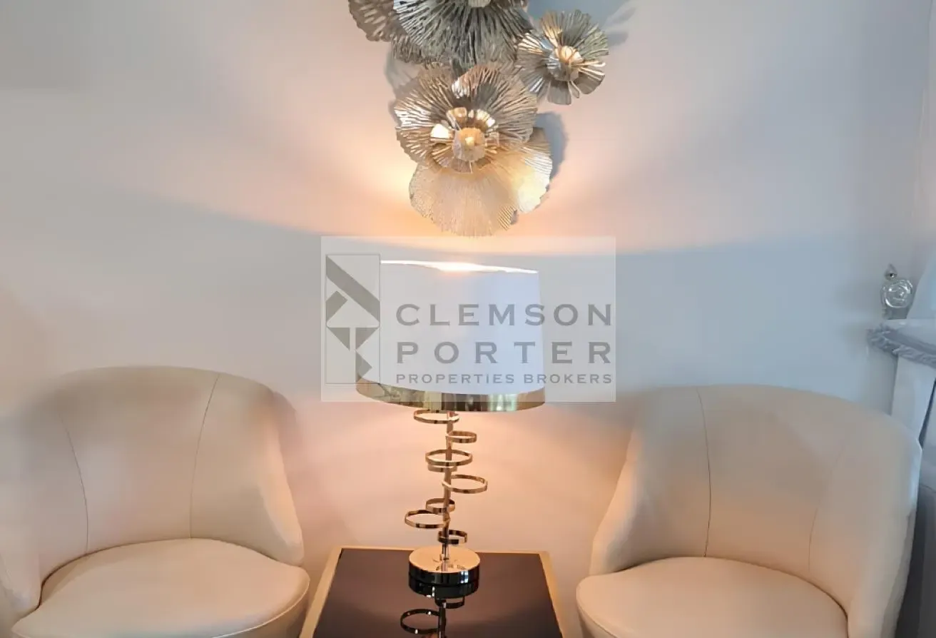 Fully Furnished 1BR l High floor l Paramount view