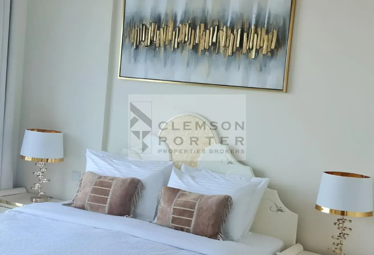 Fully Furnished 1BR l  High floor l Paramount view