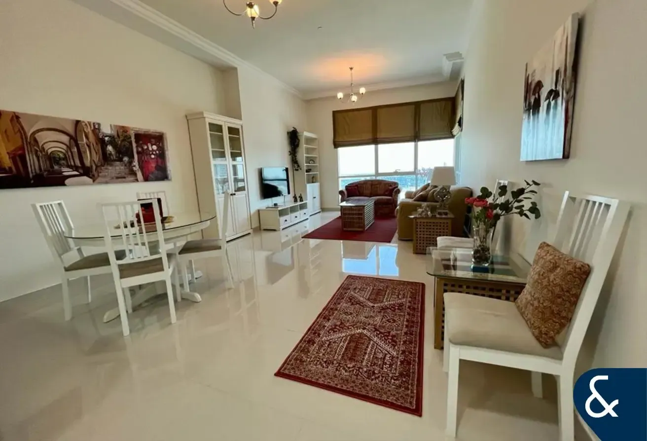 Large One Bed | Furnished | Vacant Soon