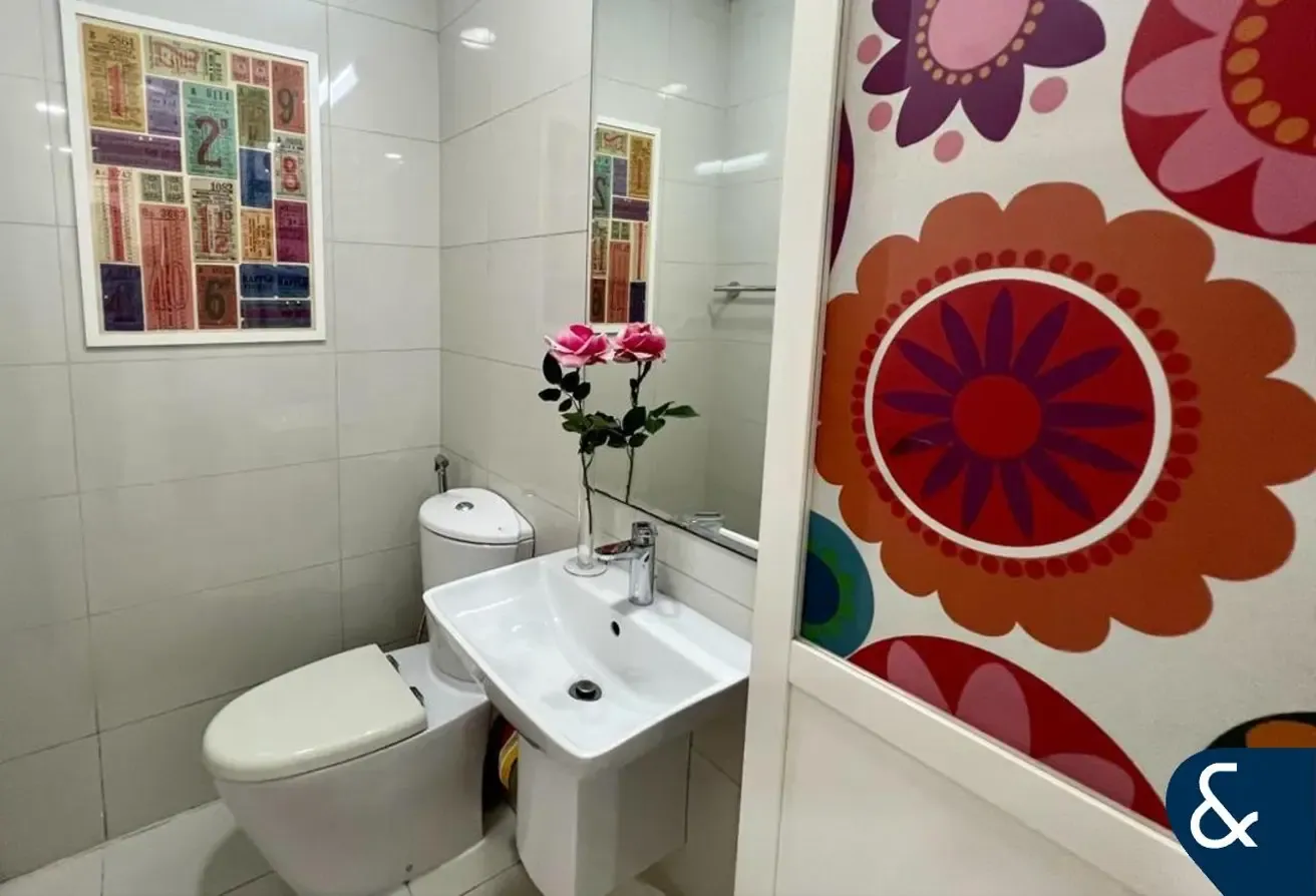 Large One Bed | Furnished | Vacant Soon