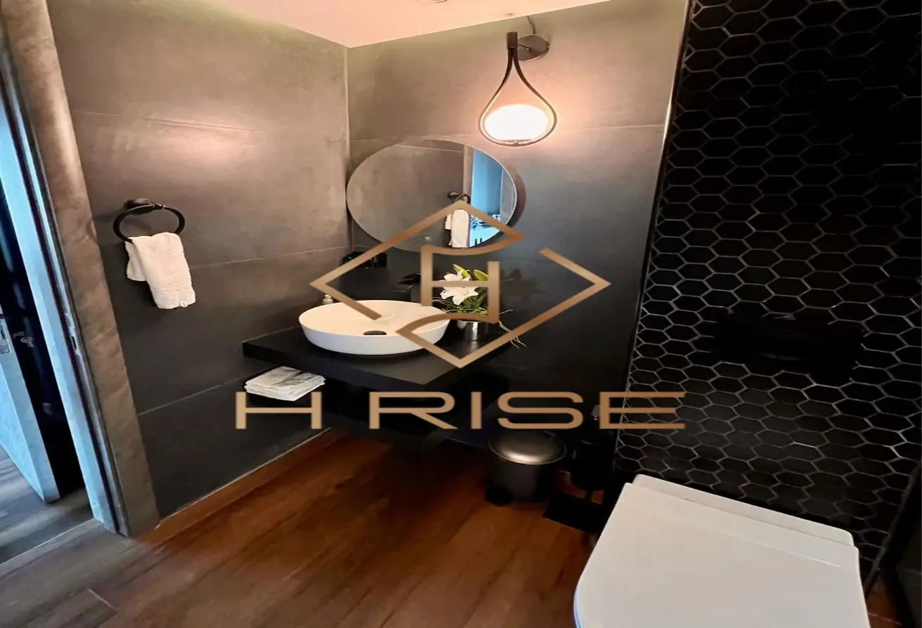 FULLY UPGRADED & FURNISHED | CREEK VIEW | VACANT