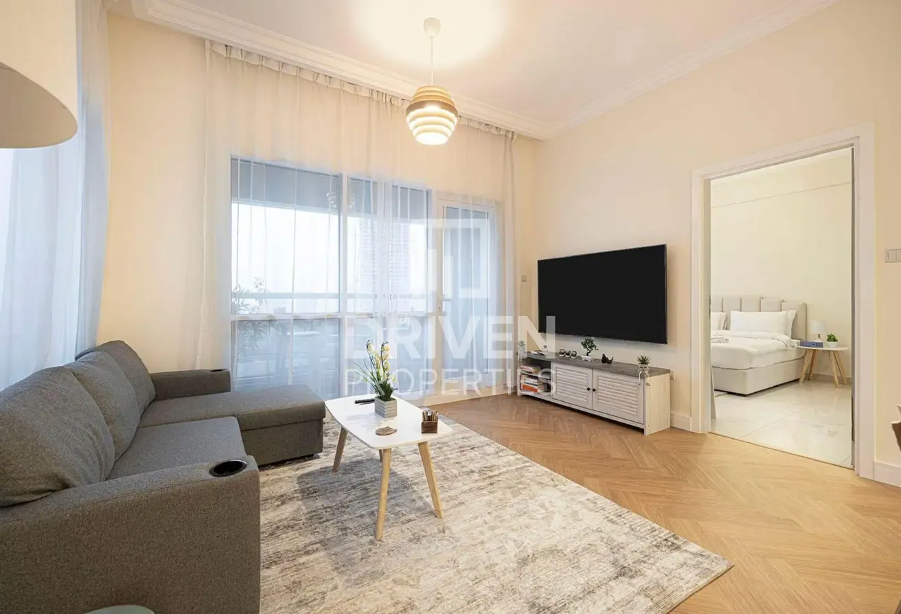 Newly Renovated | Fully Furnished | Vacant