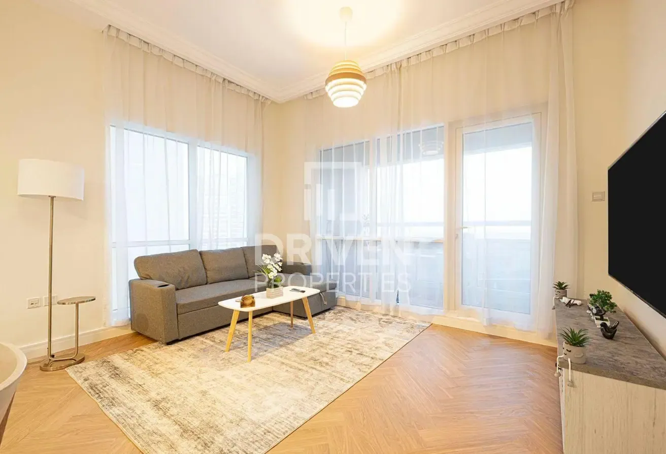 Newly Renovated | Fully Furnished | Vacant