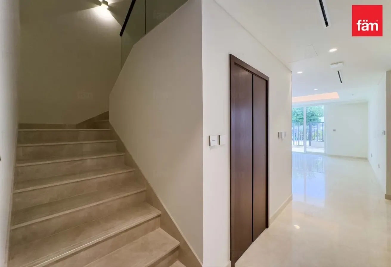 Spacious 3br Duplex | Luxury Living | Beach Access